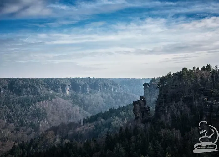 U Kosti - Bohemian Switzerland Апартаменты Дечин